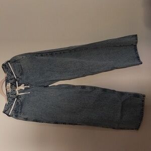 Hollister Low-rise Super Baggy Women's Jeans, W27, With A Shoelace Type Belt